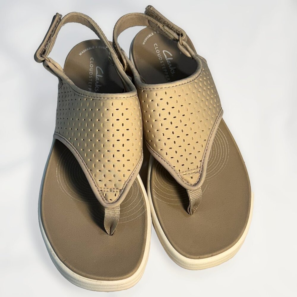 Clarks Cloudsteppers Women's Washable Cushionsoft Drift Blossom Flat Sandal